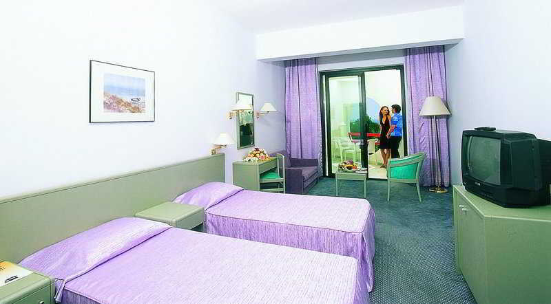 Arinna Hotel Titreyengol Экстерьер фото